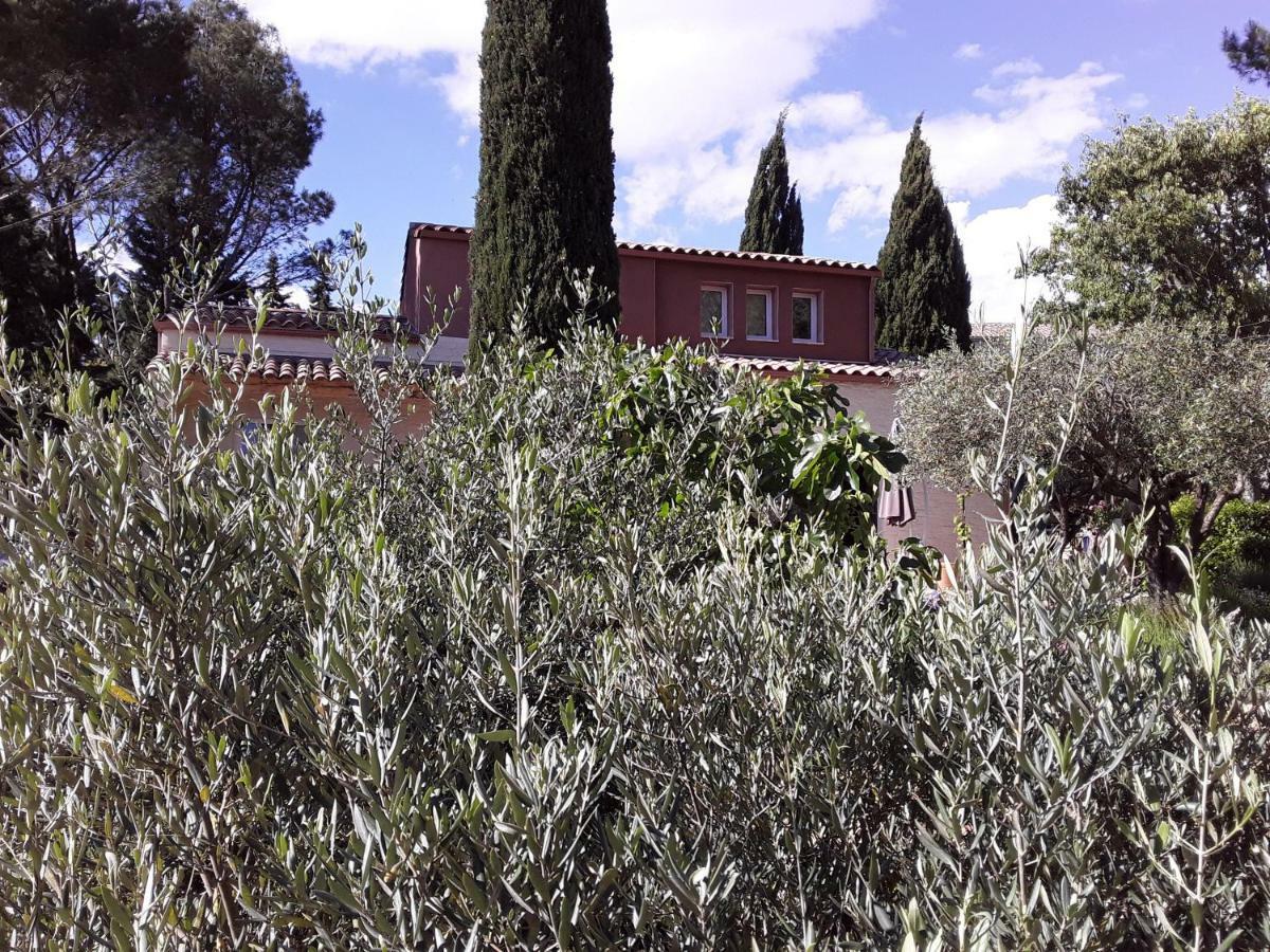L'Atelier Bed & Breakfast Saint-Maximin  Dış mekan fotoğraf